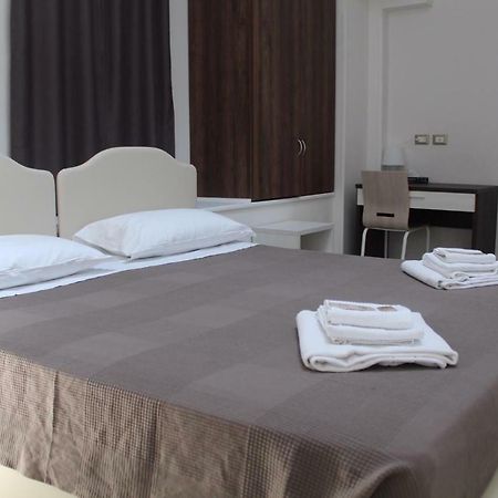 Time Out ApartHotel Casalecchio Di Reno Exterior foto